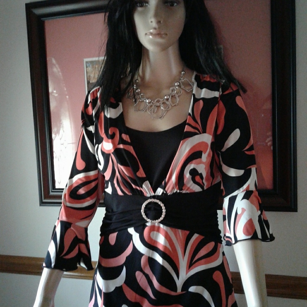 New Directions Top with 3/4 bell sleeves